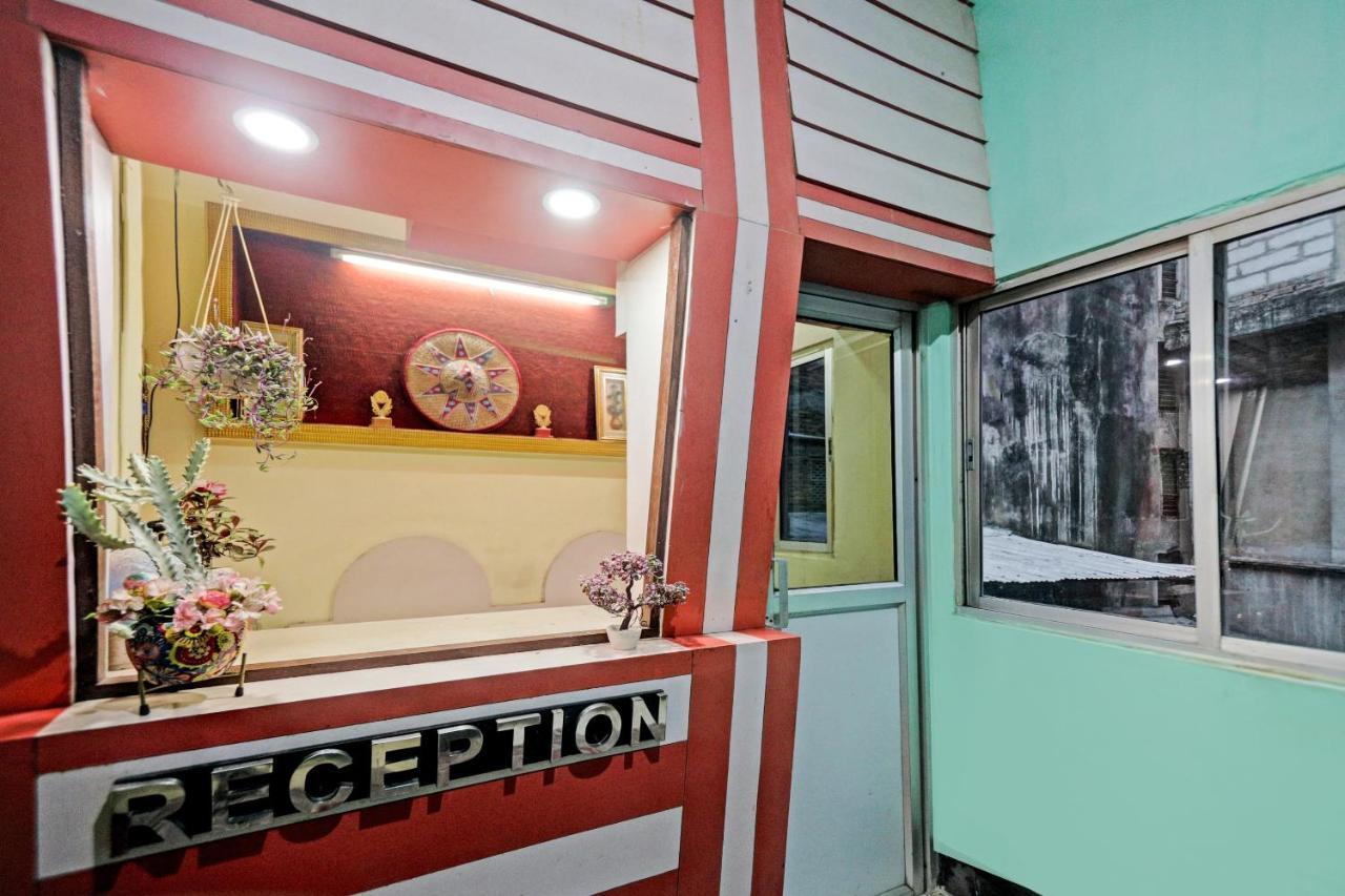Oyo Alpine Lodge Guwahati Exteriör bild